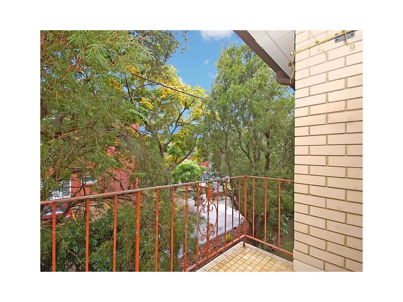 1/6 Bank Street, Meadowbank NSW 2114