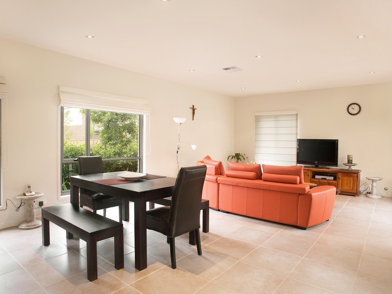 7 Seamist Avenue, Ermington NSW 2115