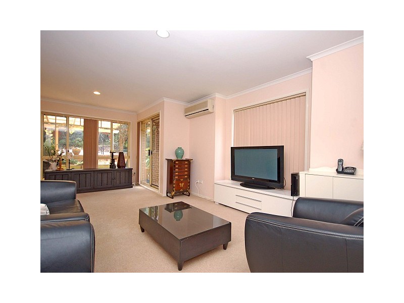 8 Hallam Way, Cherrybrook NSW 2126
