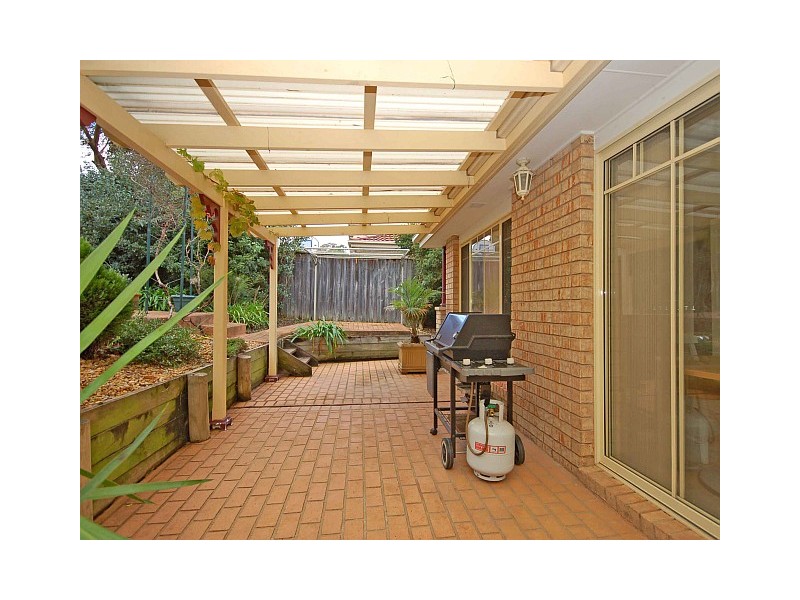 8 Hallam Way, Cherrybrook NSW 2126