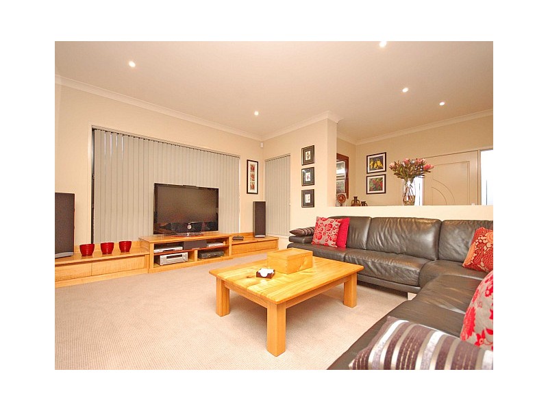 9 Reid Street, Ermington NSW 2115