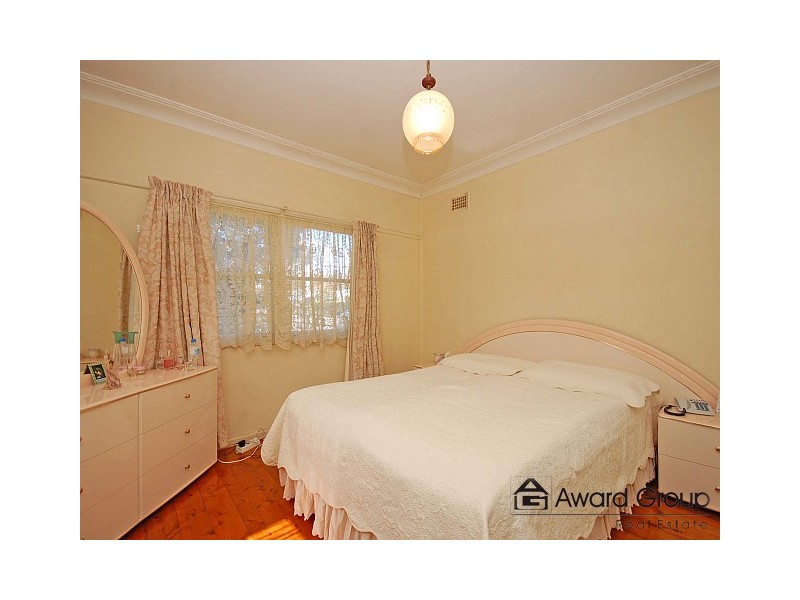 16 Watson Street, Ermington NSW 2115