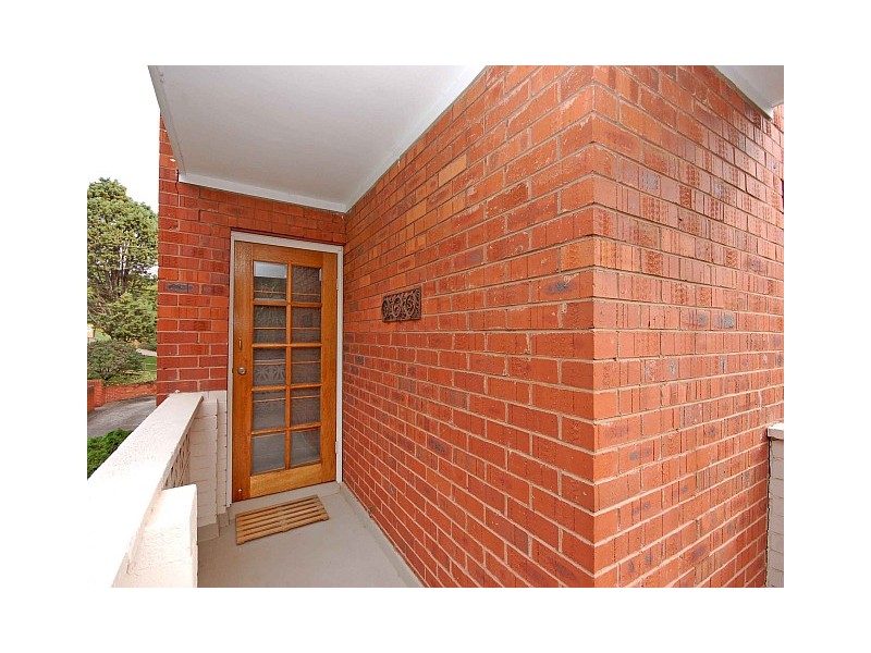 5/18 Bank St, Meadowbank NSW 2114