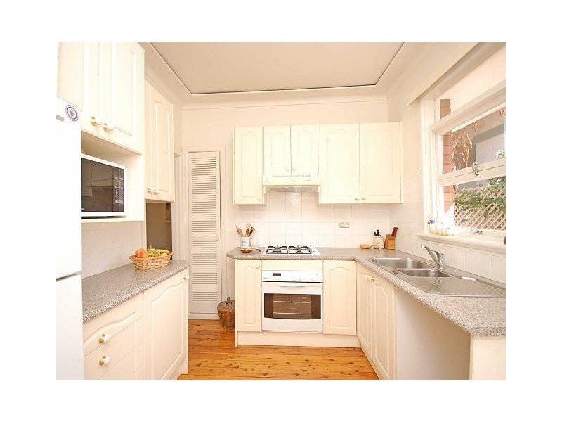 8 Ryedale Road, Denistone NSW 2114