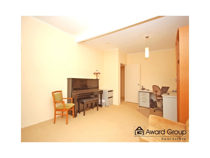 1 Edna Place, Ermington NSW 2115