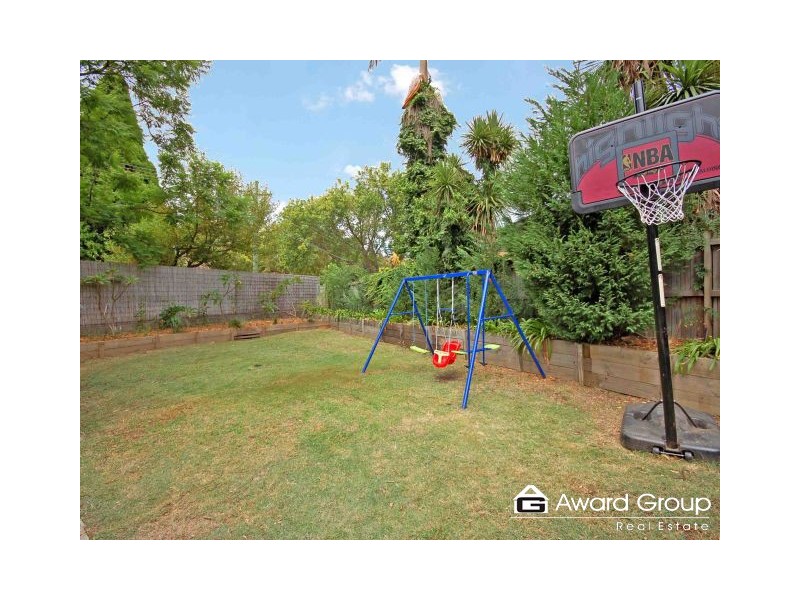 102 North Road, Denistone East NSW 2112