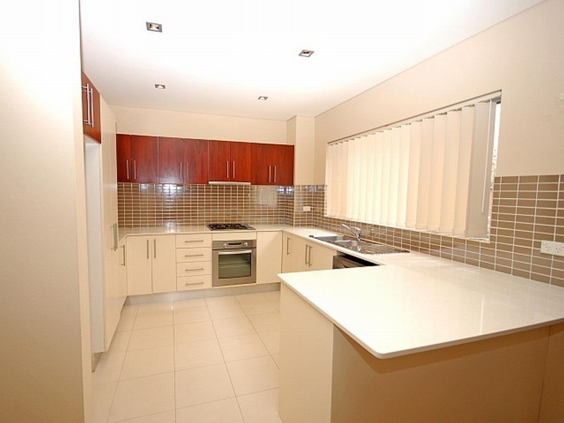 2/11-13 Station Street, West Ryde NSW 2114