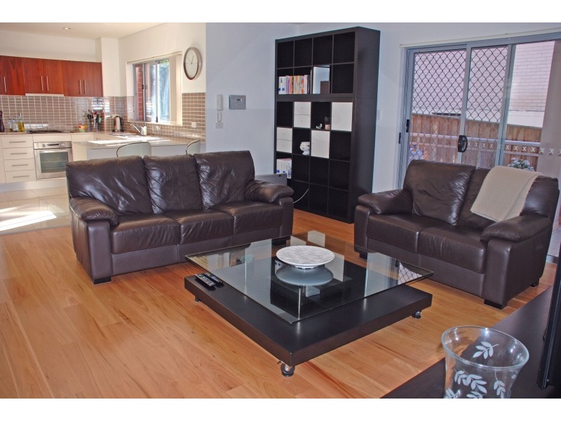 2/11-13 Station Street, West Ryde NSW 2114