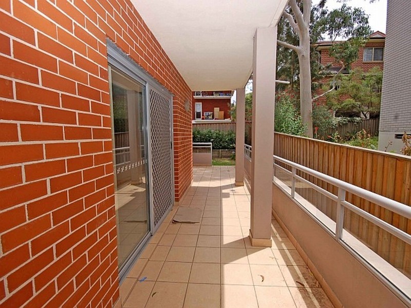 2/11-13 Station Street, West Ryde NSW 2114