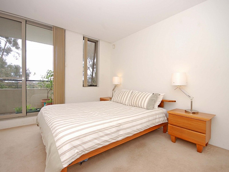 3/9 nurmi avenue, Newington NSW 2127