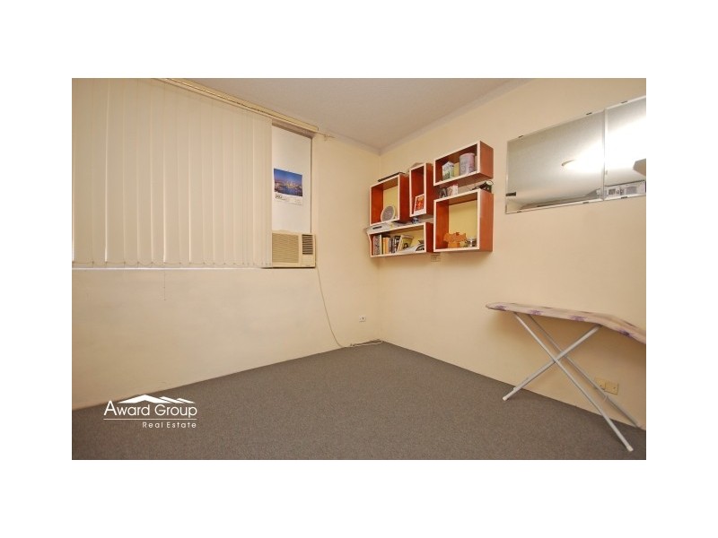 20/4 Bank Street, Meadowbank NSW 2114