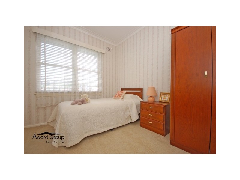 24 Gallard Street, Denistone East NSW 2112
