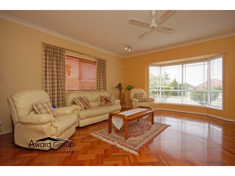 87 Lancaster Avenue, Melrose Park NSW 2114