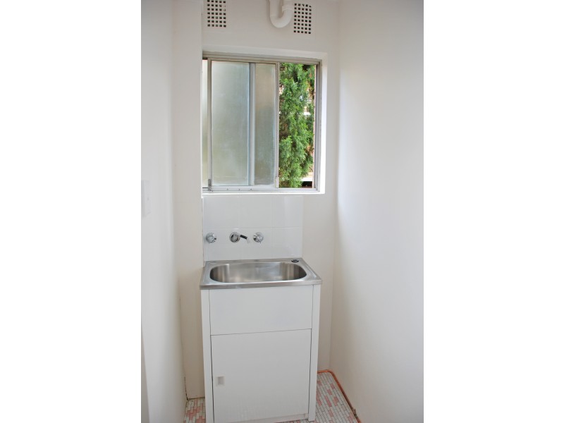 13/33 Meadow Crescent, Meadowbank NSW 2114