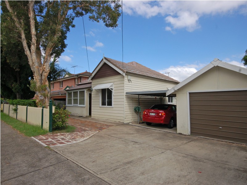 4 andrew street, Melrose Park NSW 2114