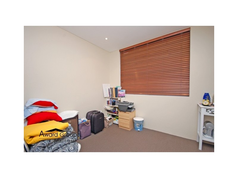 16/38 Meadow Cres, Meadowbank NSW 2114