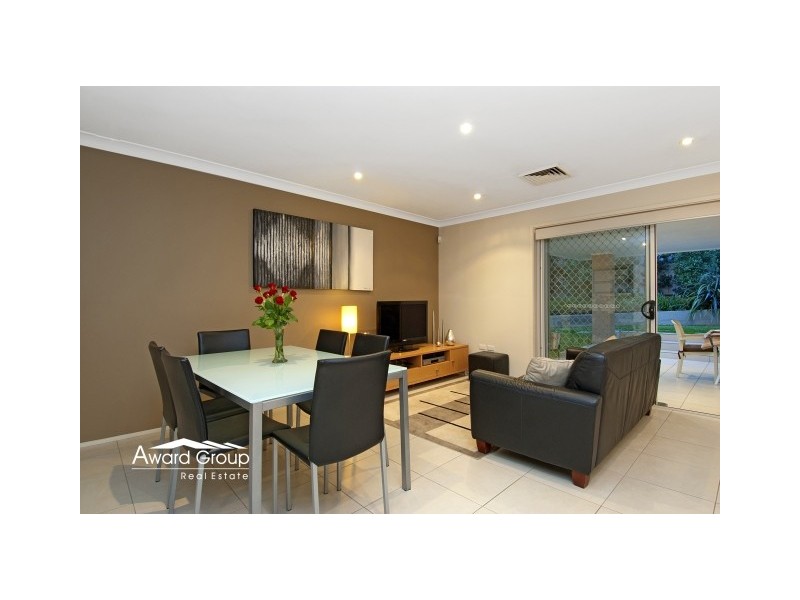 25 Carinda Drive, Glenhaven NSW 2156