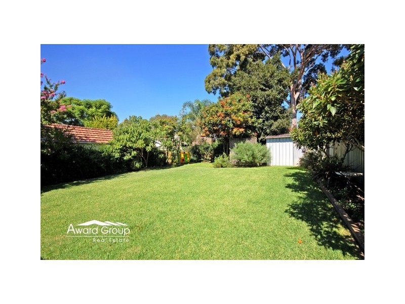 16 Lancaster Avenue, Melrose Park NSW 2114
