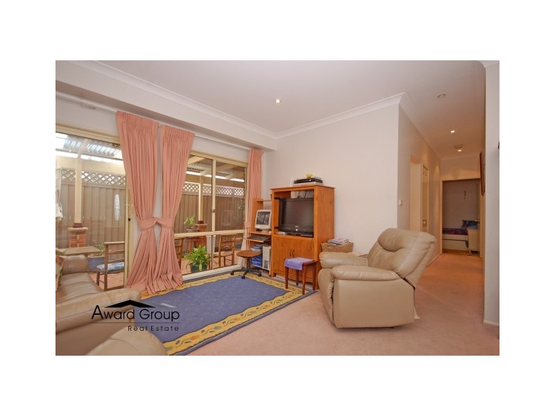 36 Crowley Cres, Melrose Park NSW 2114