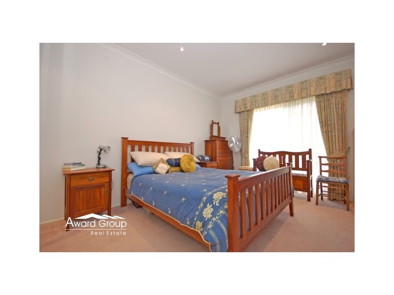 36 Crowley Cres, Melrose Park NSW 2114