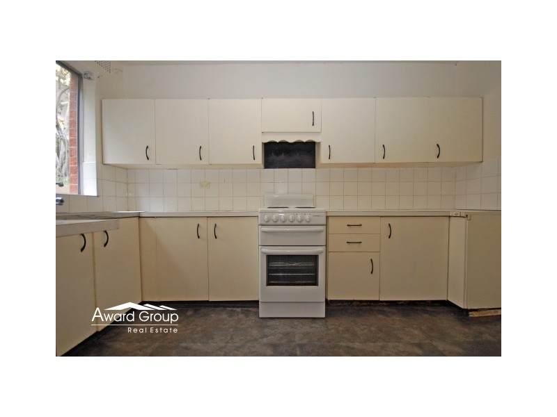 2/15 Bank Street, Meadowbank NSW 2114