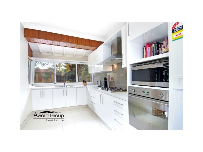 2 Taylor Avenue, Melrose Park NSW 2114