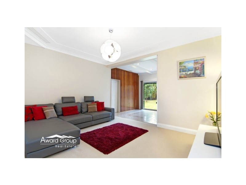 2 Taylor Avenue, Melrose Park NSW 2114