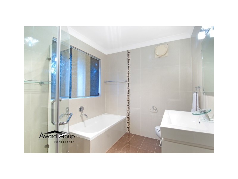 2 Taylor Avenue, Melrose Park NSW 2114