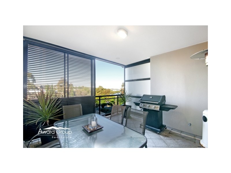 62/141 Bowden Street, Meadowbank NSW 2114