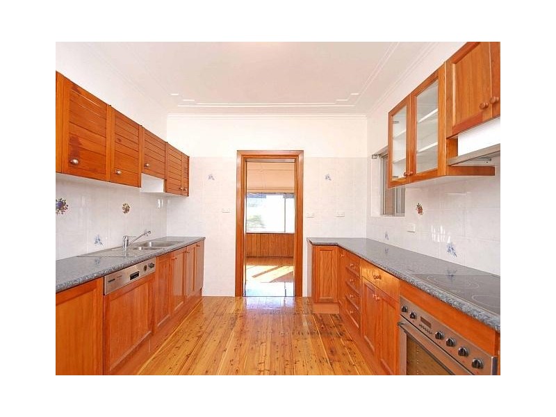 7 Morvan Street, West Ryde NSW 2114