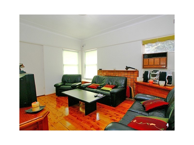 5 River Road, Ermington NSW 2115