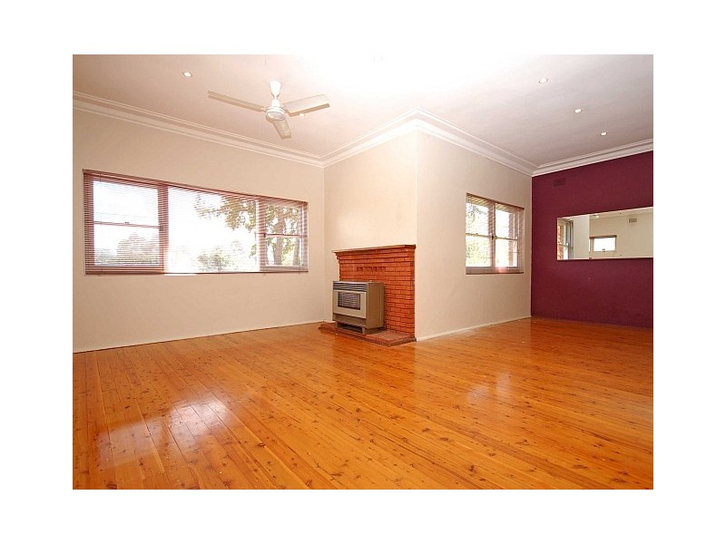 115 Kissing Point Road, Dundas NSW 2117