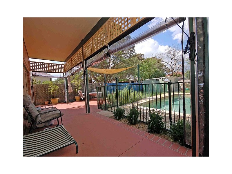 9 Crowley Cres, Melrose Park NSW 2114