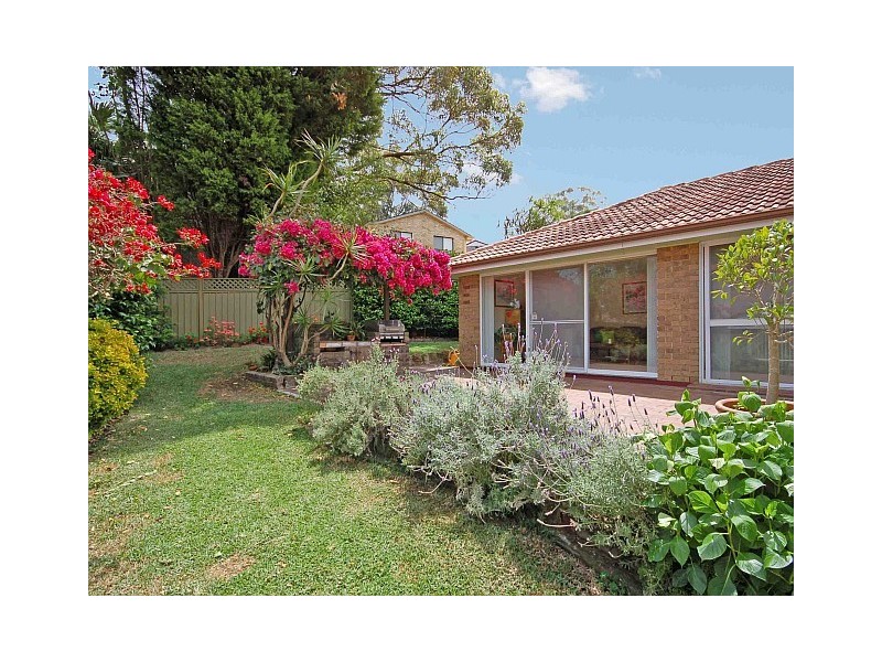 16 Panaview Cres, North Rocks NSW 2151