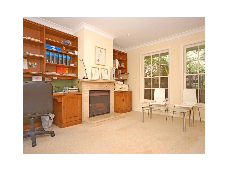 8 Panaview Cres, North Rocks NSW 2151