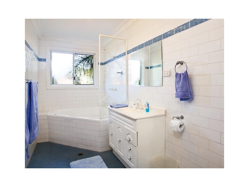 84 Constitution Road, Meadowbank NSW 2114