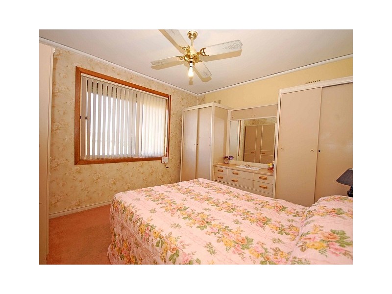 19 Hinkler Street, Ermington NSW 2115