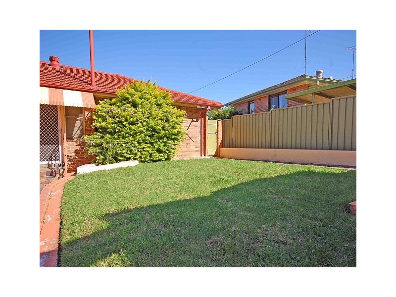 19 Hinkler Street, Ermington NSW 2115