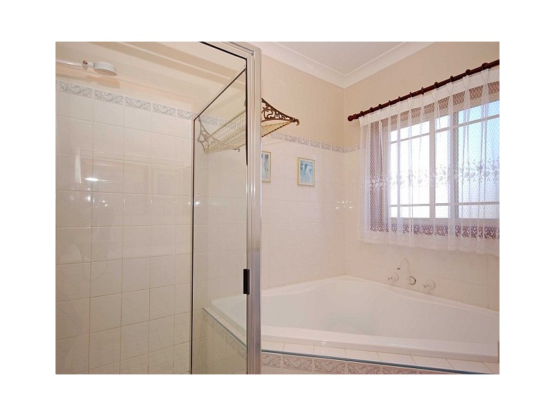 4 Commissioners Road, West Ryde NSW 2114