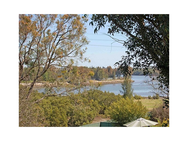 110 Lancaster Avenue, Melrose Park NSW 2114