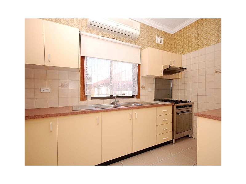 73 North Road, Ryde NSW 2112