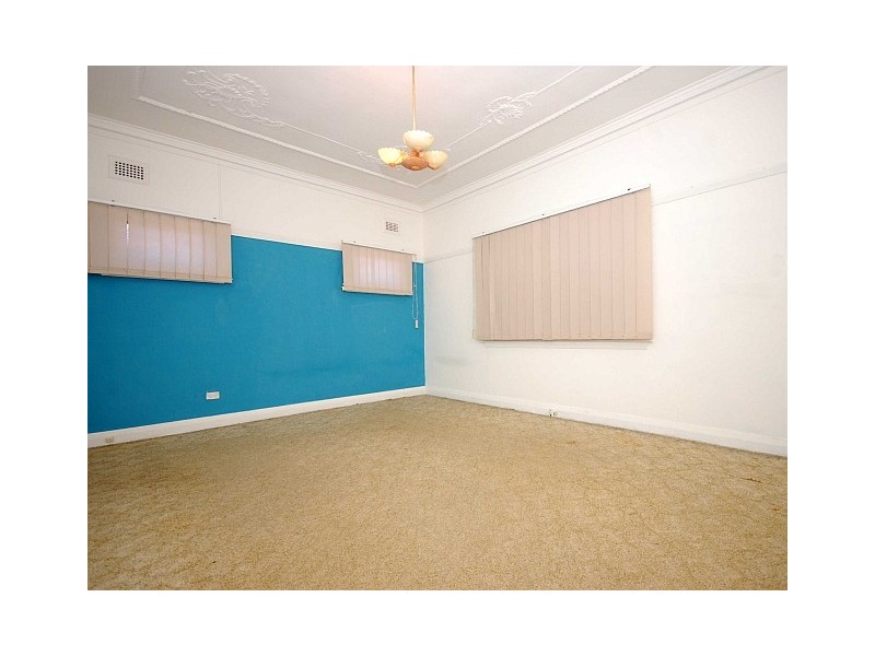 73 North Road, Ryde NSW 2112