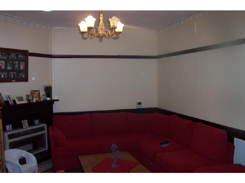 20 Elizabeth Street, Young NSW 2594