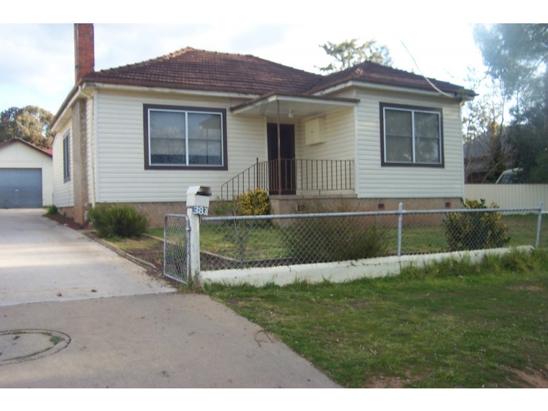 38 Currawong Street, Young NSW 2594