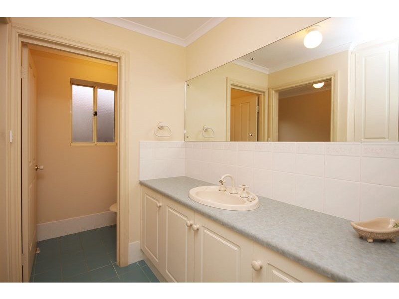 12 Chelsea Drive, Enfield SA 5085