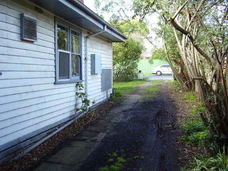 1 Central Avenue, Boronia VIC 3155