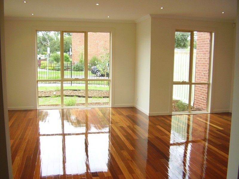 300 Liberty Pde, Heidelberg West VIC 3081