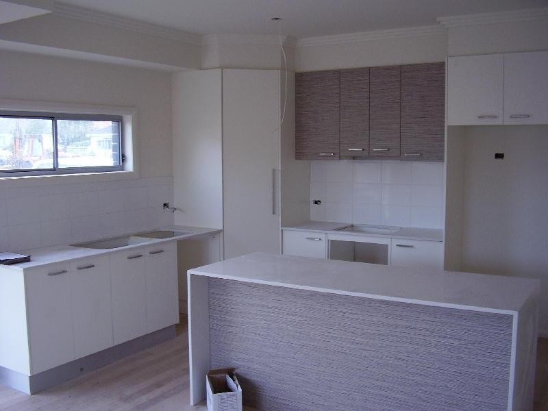 8/23 Soudan , Footscray VIC 3011