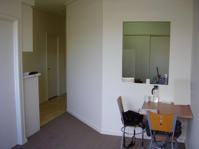 2814/570 Lygon St, Carlton VIC 3053