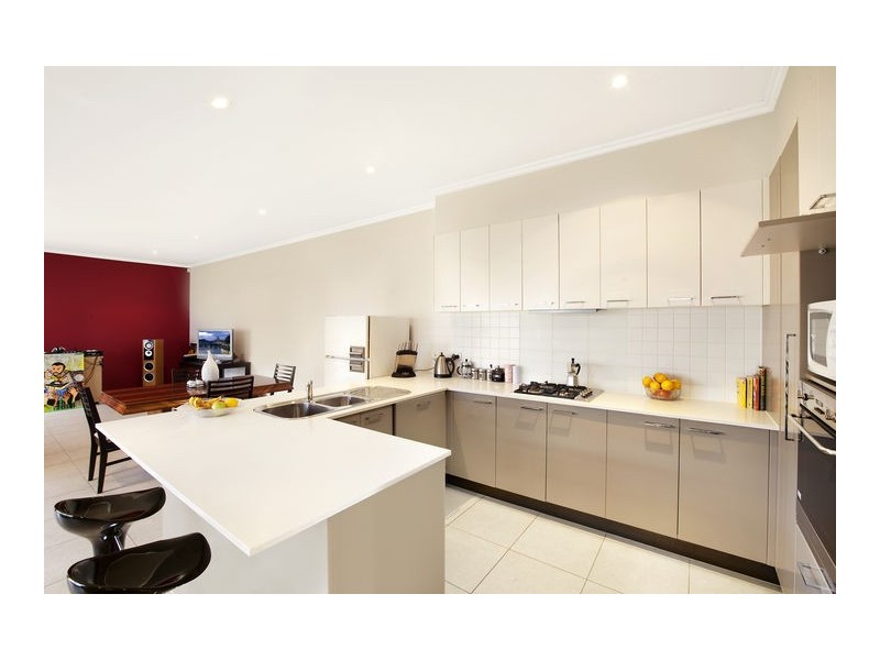 20 Cade Way, Parkville VIC 3052